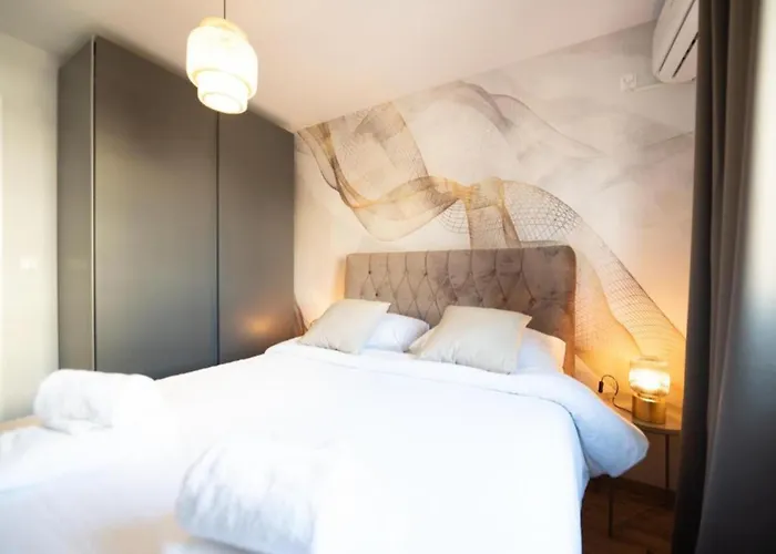 Ml Apartment-Modern 2Bedroom Free Parking